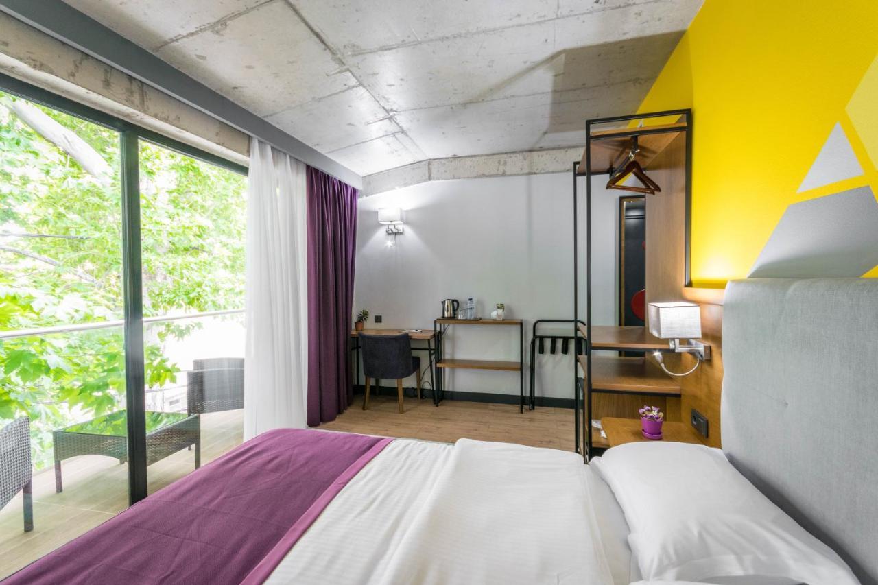 Hotel Adora Tbilissi Extérieur photo